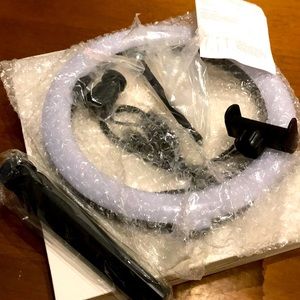 Poshmark Beginner Ring Light  Kit NEW ITEM FINAL SALE